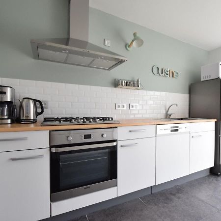 Modern Holiday Home In Bastogne With Fenced Garden Eksteriør billede