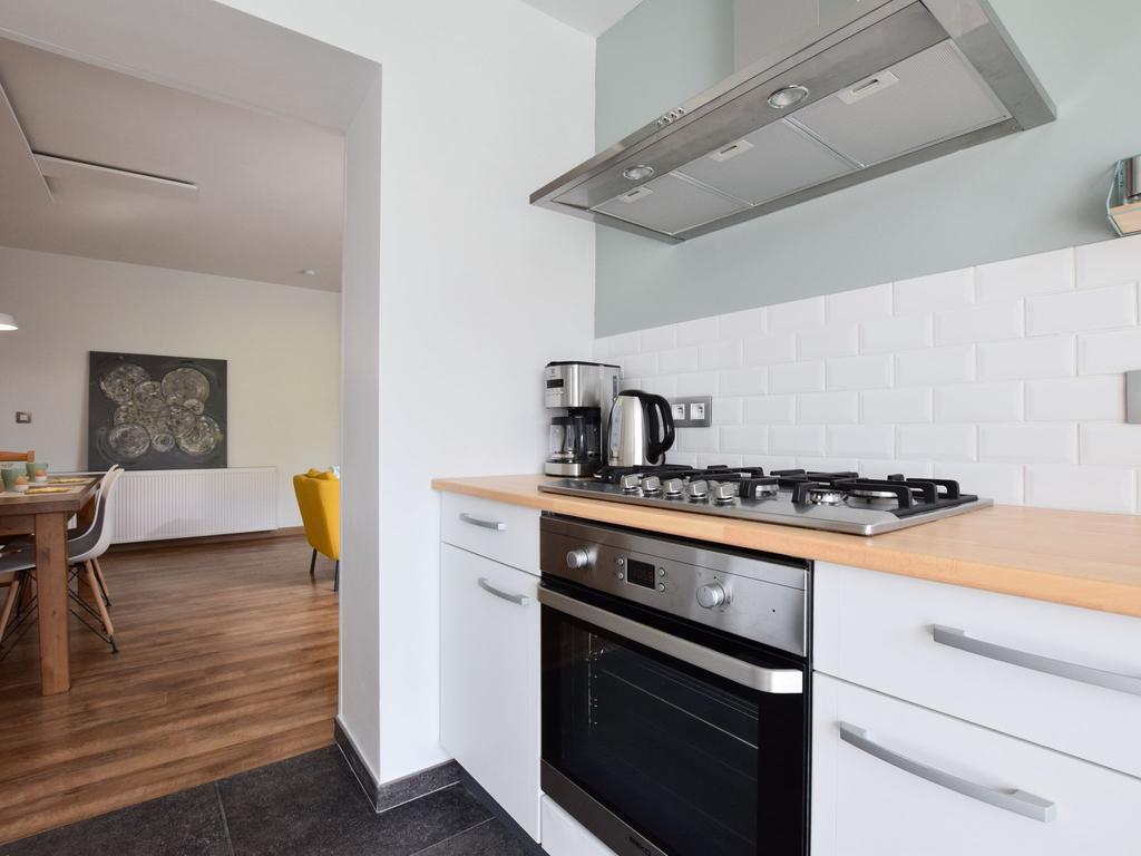 Modern Holiday Home In Bastogne With Fenced Garden Eksteriør billede