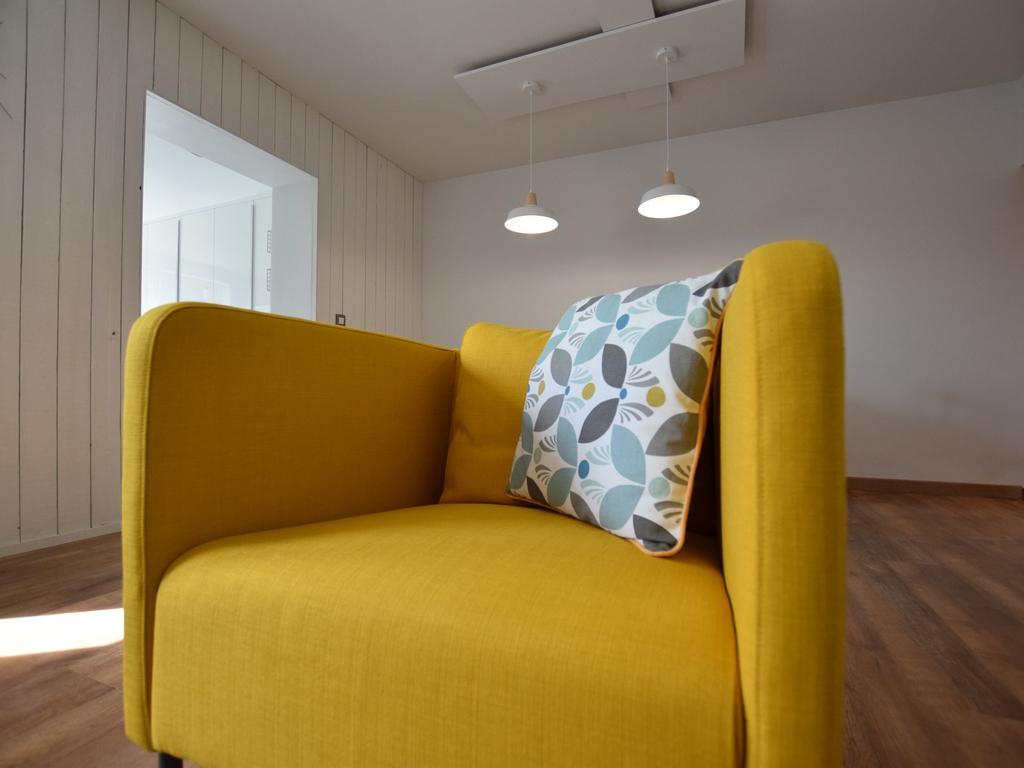 Modern Holiday Home In Bastogne With Fenced Garden Eksteriør billede
