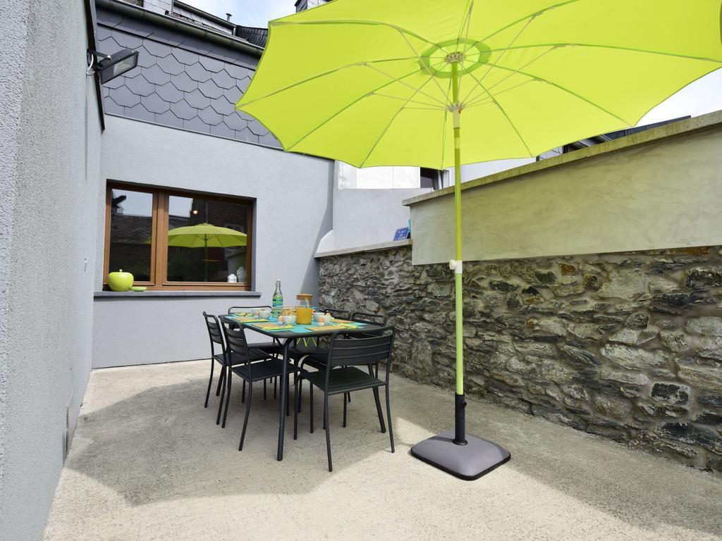 Modern Holiday Home In Bastogne With Fenced Garden Eksteriør billede